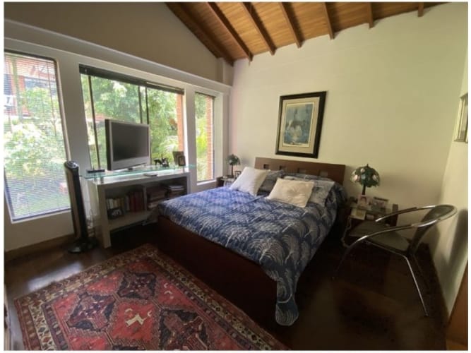 Casa de 3 alcobas en venta en Loma Benedictinos, Envigado, 391 m² · foto 16 de 21