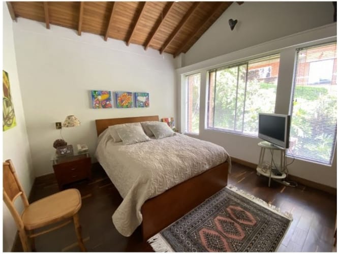 Casa de 3 alcobas en venta en Loma Benedictinos, Envigado, 391 m² · foto 17 de 21