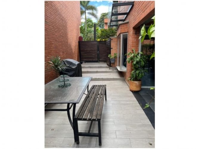 Casa de 4 alcobas en venta en Loma Benedictinos, Envigado, 274 m² · foto 13 de 21