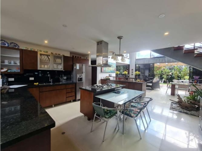 Casa de 4 alcobas en venta en El Retiro, 440 m² · foto 8 de 15