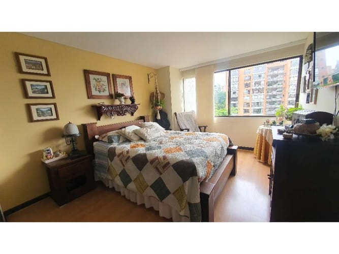 Apartamento de 4 alcobas en venta en El Poblado, Medellín, 207 m² · foto 18 de 18