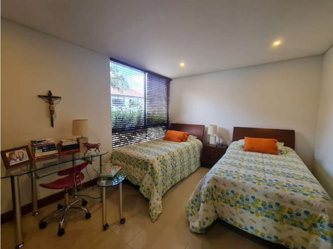 Casa de 4 alcobas en venta en El Retiro, 440 m² · foto 13 de 15
