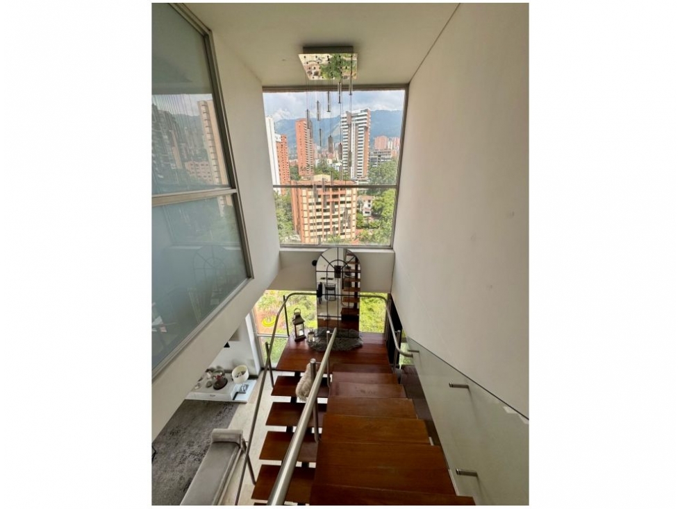 Apartamento de 2 alcobas en venta en Alejandría, Medellín, 207 m² · foto 10 de 24