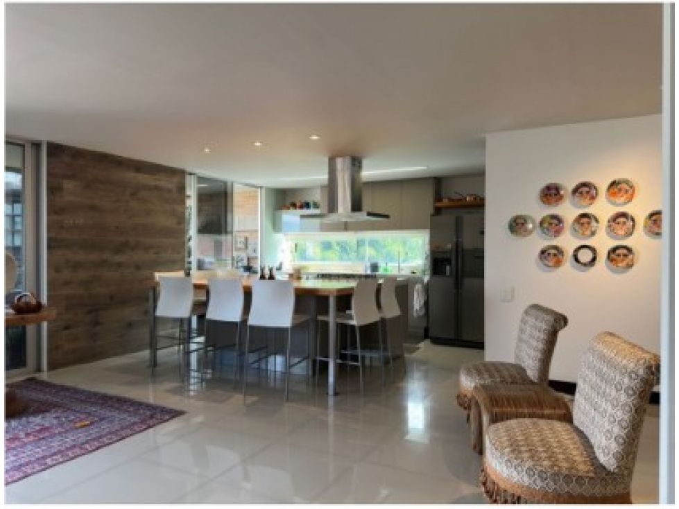 Apartamento de 2 alcobas en venta en La Florida, Medellín, 141 m² · foto 3 de 19