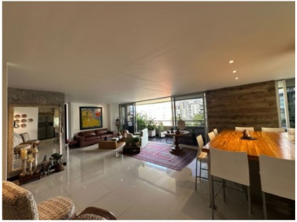 Apartamento de 2 alcobas en venta en La Florida, Medellín, 141 m² · foto 4 de 19