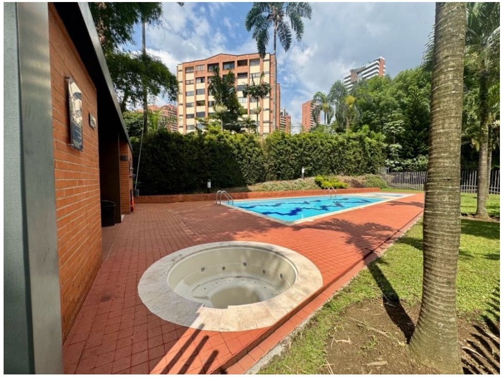Apartamento de 2 alcobas en venta en Alejandría, Medellín, 207 m² · foto 20 de 24