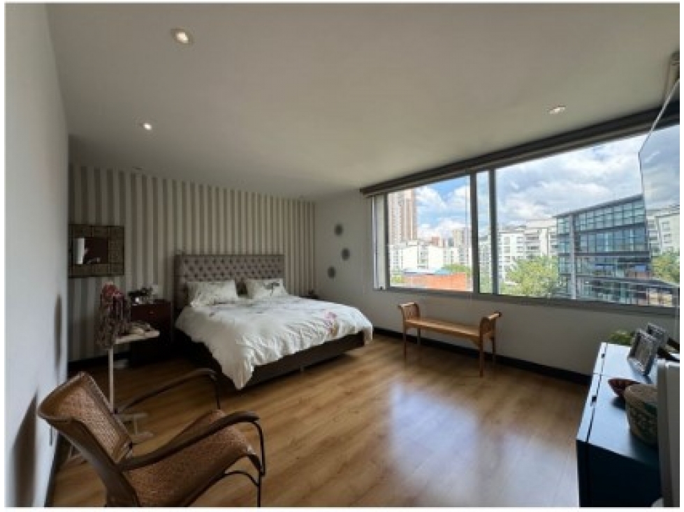 Apartamento de 2 alcobas en venta en La Florida, Medellín, 141 m² · foto 15 de 19