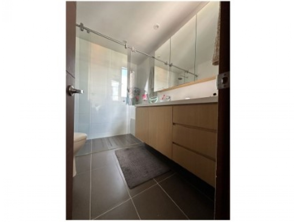 Apartamento de 2 alcobas en venta en La Florida, Medellín, 141 m² · foto 19 de 19