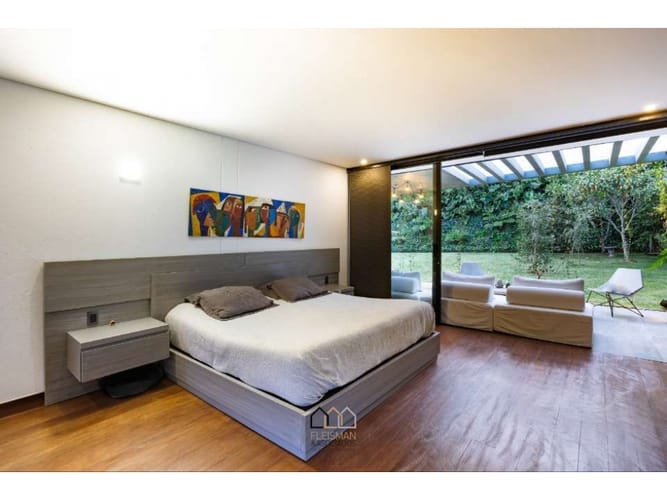 Casa de 4 alcobas en venta en Loma Benedictinos, Envigado, 445 m² · foto 7 de 14