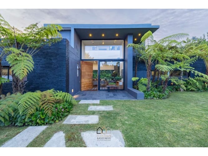 Casa de 4 alcobas en venta en Loma Benedictinos, Envigado, 445 m² · foto 14 de 14