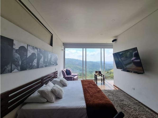 Casa de 4 alcobas en venta en Vía Las Palmas, El Retiro, 500 m² · foto 14 de 20