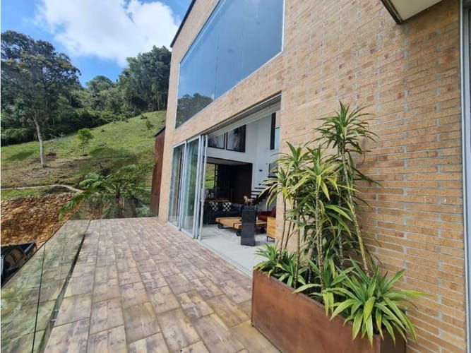 Casa de 4 alcobas en venta en Vía Las Palmas, El Retiro, 500 m² · foto 17 de 20