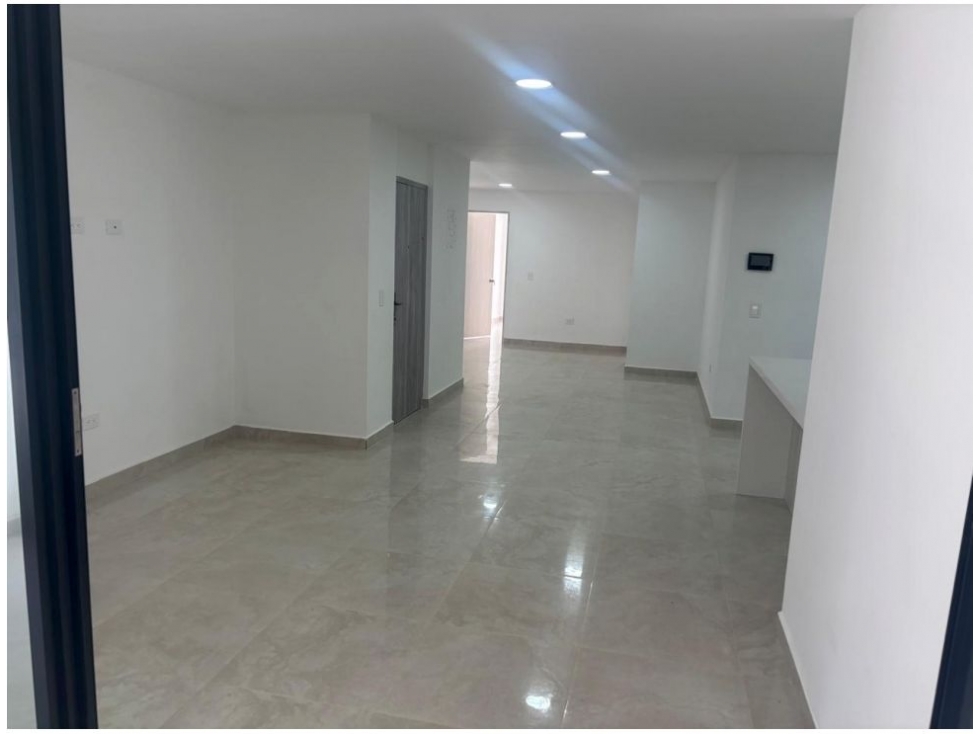 Apartamento en venta en La Castellana, Medellín · foto 6 de 14