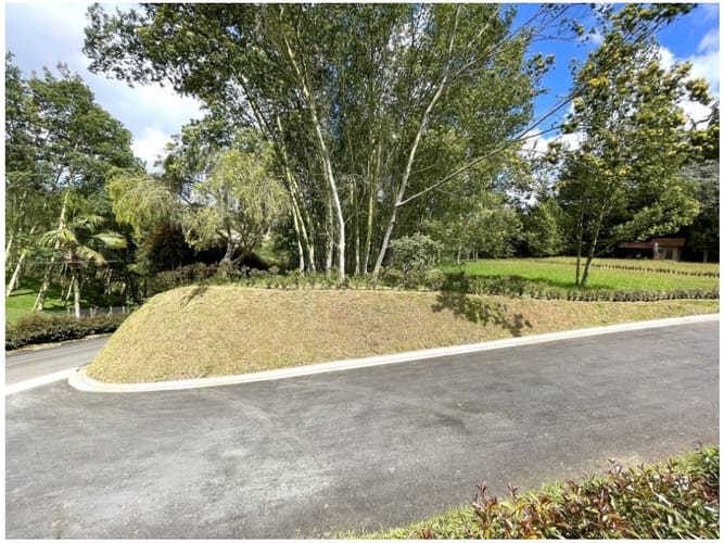 Lote en venta en Vía Las Palmas, Envigado, 2862 m² · foto 9 de 9