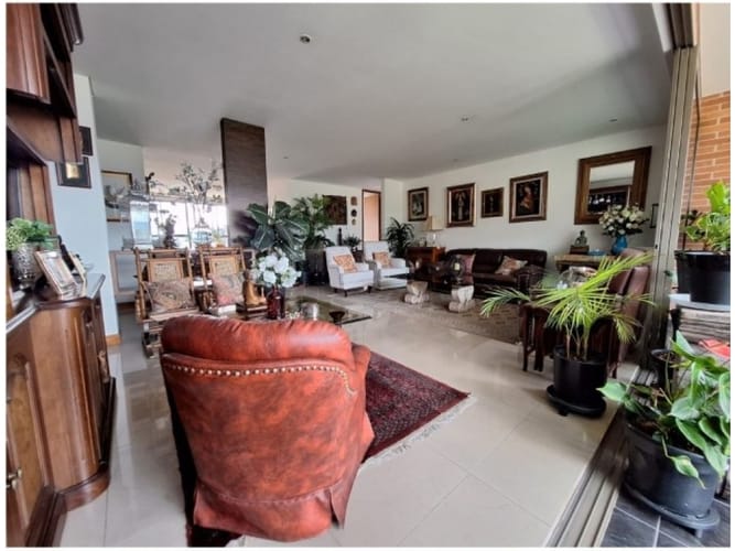 Apartamento de 3 alcobas en venta en El Poblado, Medellín, 210 m² · foto 6 de 24