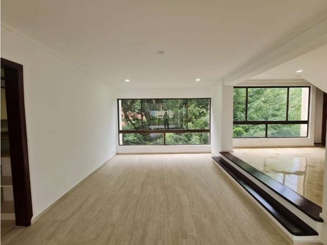 Apartamento de 4 alcobas en venta en El Poblado, Medellín, 435 m² · foto 3 de 15