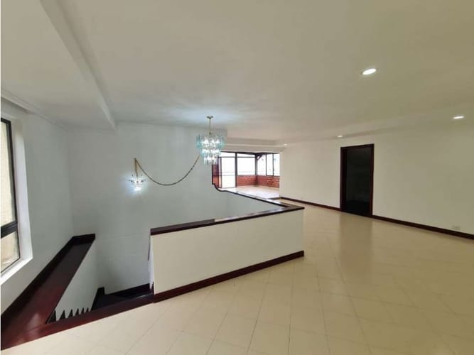 Apartamento de 4 alcobas en venta en El Poblado, Medellín, 435 m² · foto 8 de 15