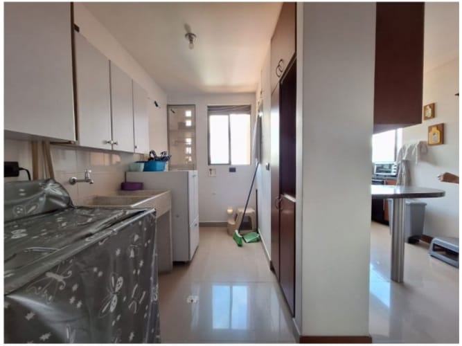 Apartamento de 3 alcobas en venta en El Poblado, Medellín, 210 m² · foto 14 de 24
