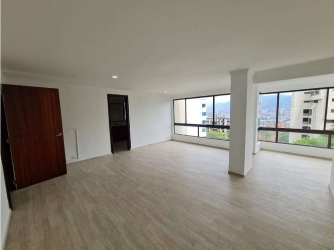 Apartamento de 4 alcobas en venta en El Poblado, Medellín, 435 m² · foto 9 de 15
