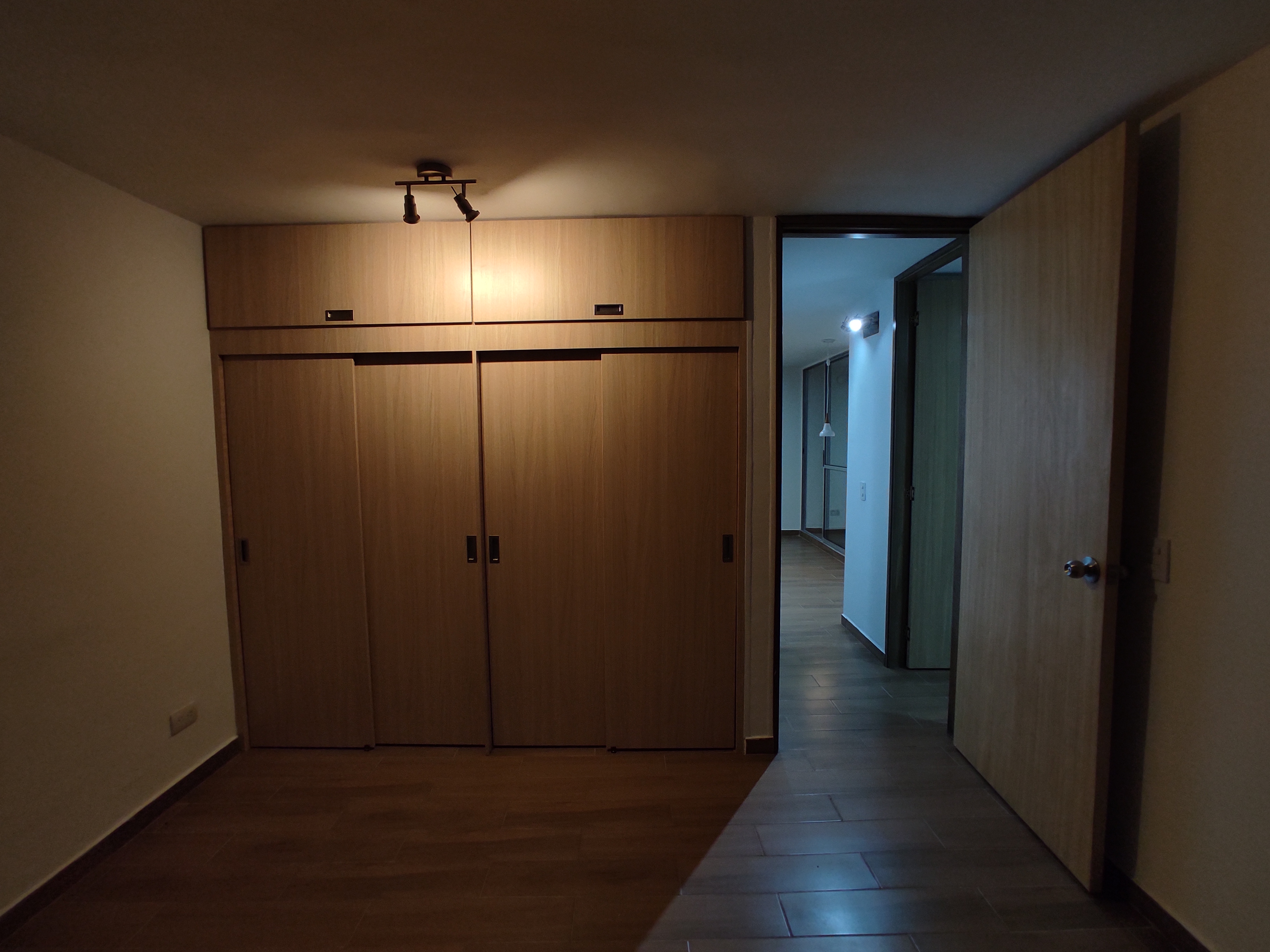 Apartamento en venta en La Tablaza, La Estrella · foto 2 de 15