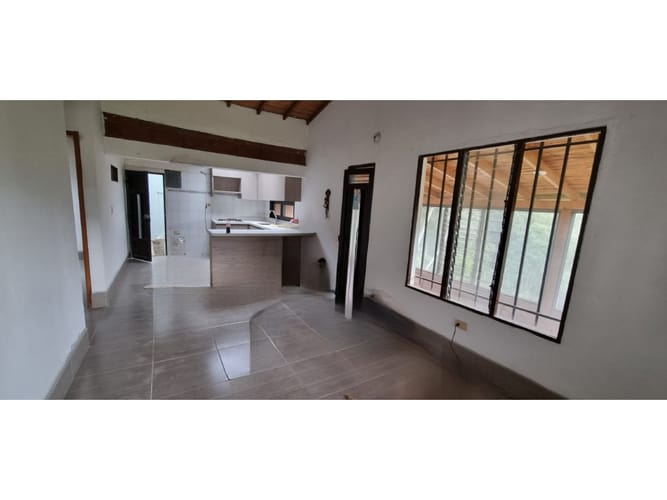 Casa de 3 alcobas en venta en Las Palmas, Envigado, 110 m² · foto 9 de 13