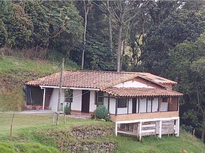 Casa de 3 alcobas en venta en Las Palmas, Envigado, 110 m² · foto 11 de 13
