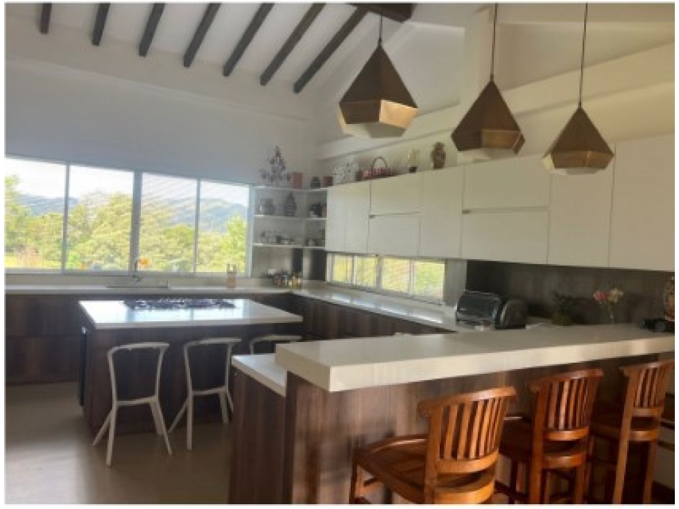 Casa de 4 alcobas en venta en El Retiro, 550 m² · foto 4 de 24