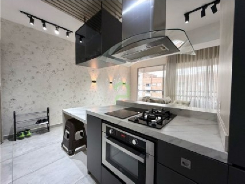 Apartamento de 3 alcobas en venta en Urbanizacion La Florida, Medellín, 113 m² · foto 3 de 20
