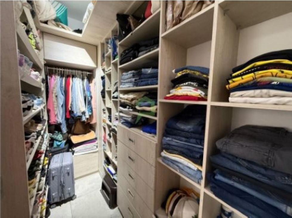 Apartamento de 3 alcobas en venta en Urbanizacion La Florida, Medellín, 113 m² · foto 8 de 20