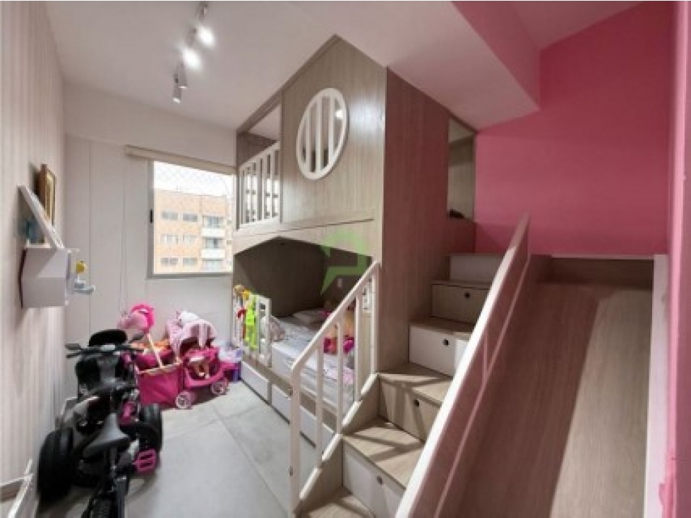 Apartamento de 3 alcobas en venta en Urbanizacion La Florida, Medellín, 113 m² · foto 9 de 20