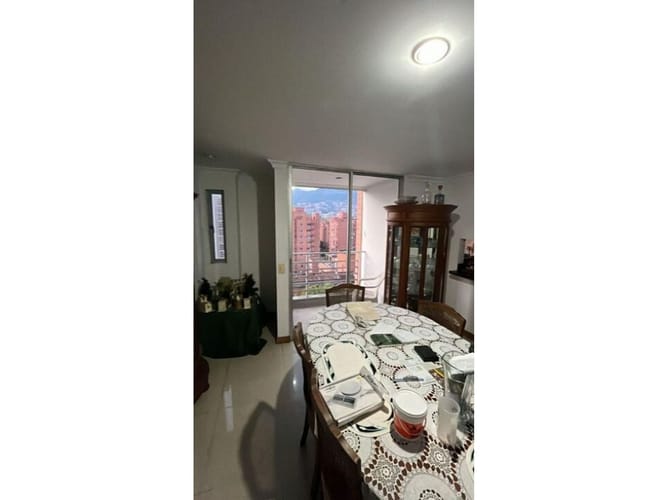 Apartamento de 4 alcobas en venta en Laureles, Medellín, 230 m² · foto 11 de 20