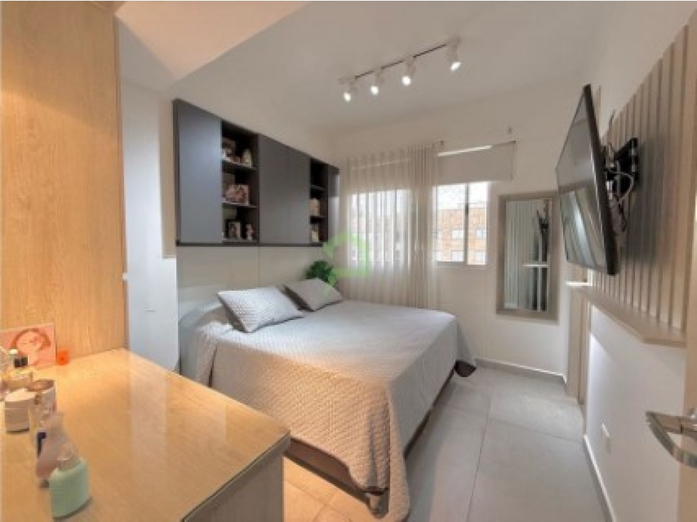 Apartamento de 3 alcobas en venta en Urbanizacion La Florida, Medellín, 113 m² · foto 12 de 20