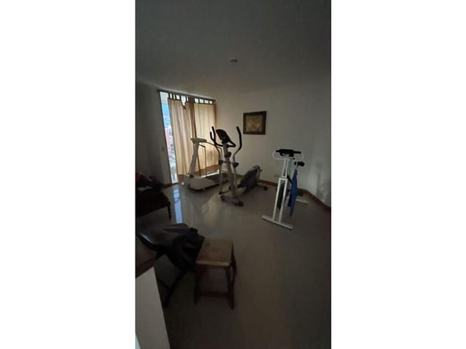 Apartamento de 4 alcobas en venta en Laureles, Medellín, 230 m² · foto 15 de 20