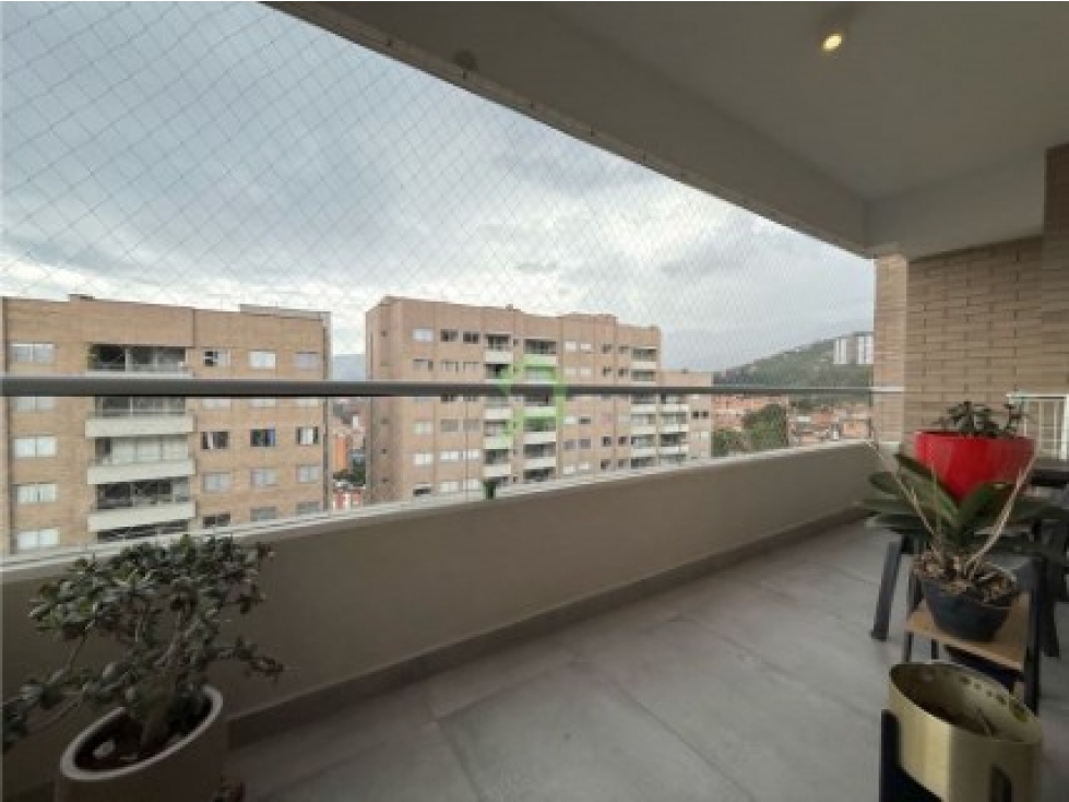 Apartamento de 3 alcobas en venta en Urbanizacion La Florida, Medellín, 113 m² · foto 18 de 20