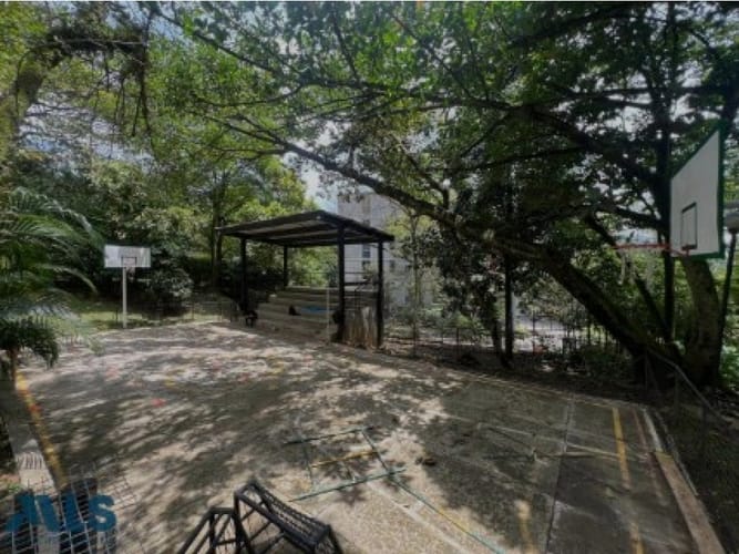 Apartamento de 3 alcobas en venta en El Tesoro, Medellín, 164 m² · foto 23 de 24