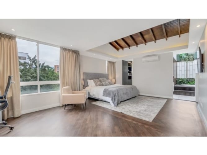 Apartamento de 3 alcobas en venta en Alejandría, Medellín, 192 m² · foto 8 de 11