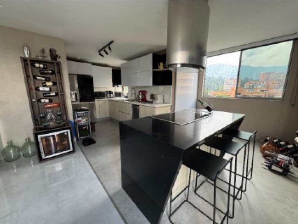 Apartamento en venta en Cumbres, Envigado · foto 8 de 15