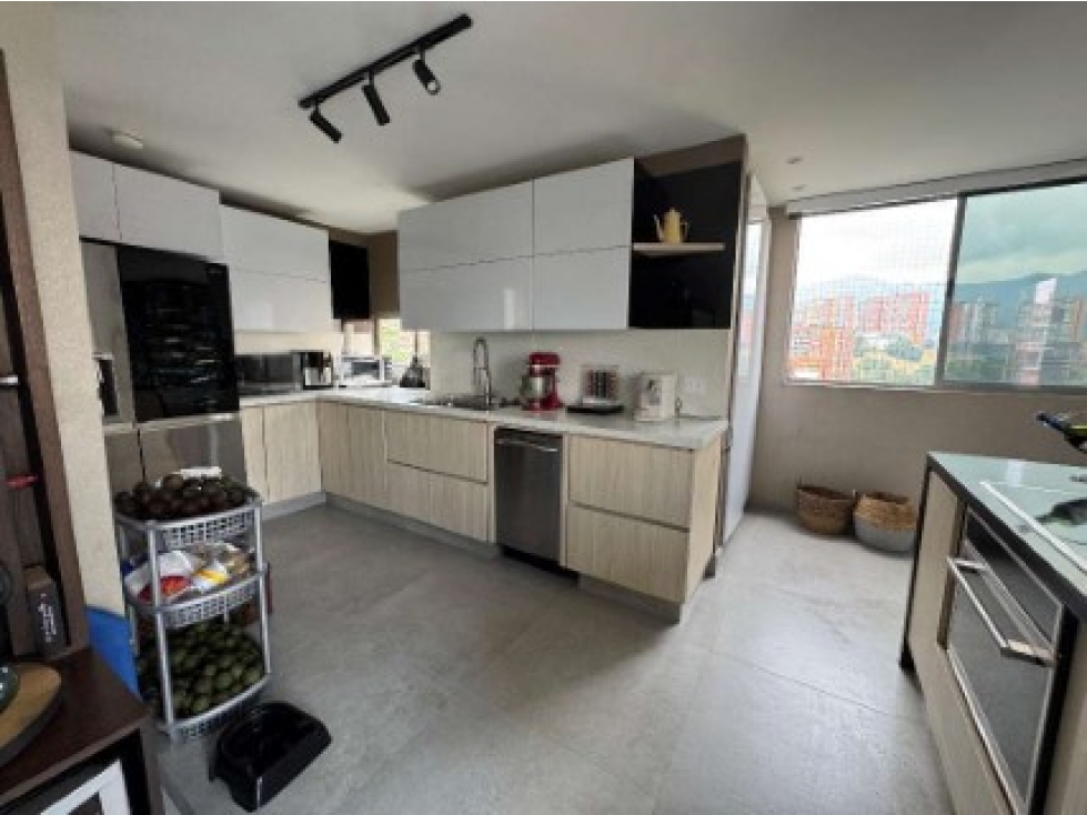 Apartamento en venta en Cumbres, Envigado · foto 10 de 15