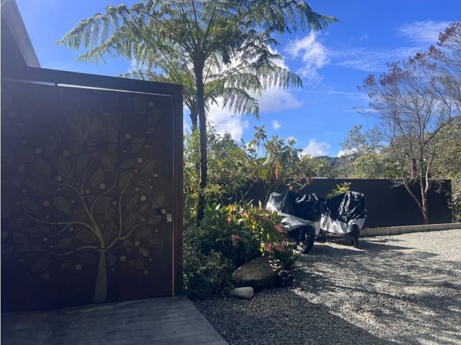 Casa de 3 alcobas en venta en Las Palmas, Envigado, 300 m² · foto 16 de 24