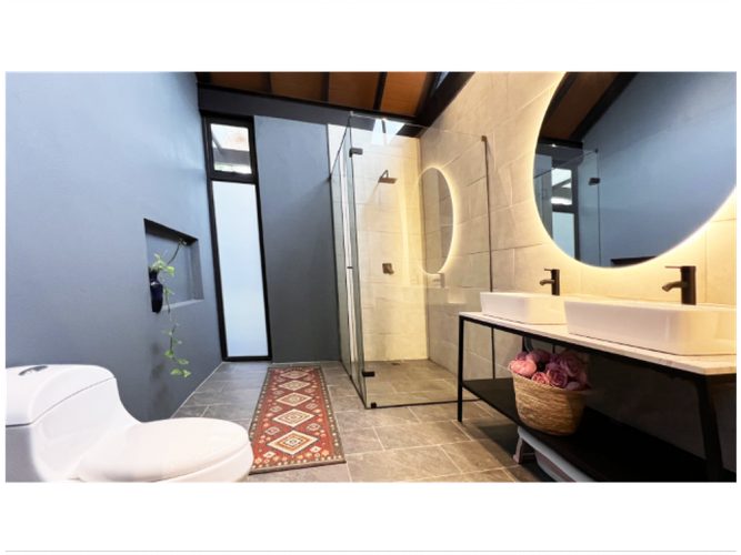 Casa de 3 alcobas en venta en El Capiro, Envigado, 600 m² · foto 15 de 20