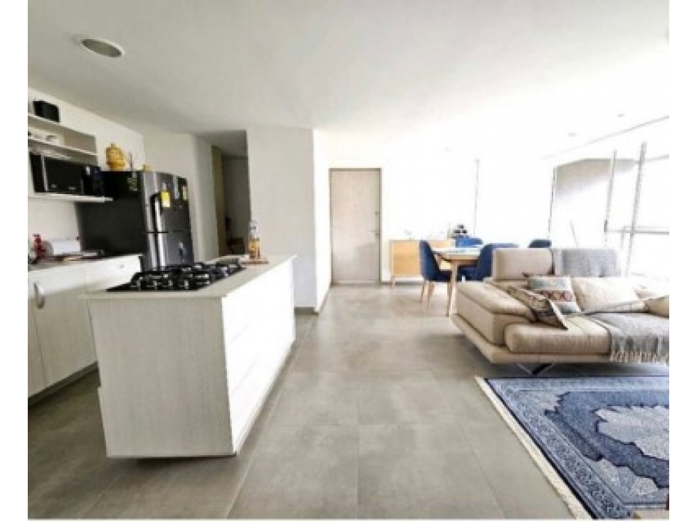 Apartamento en venta en Loma Del Esmeraldal, Envigado · foto 4 de 10