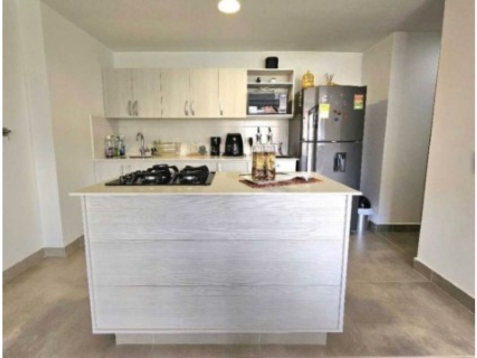 Apartamento en venta en Loma Del Esmeraldal, Envigado · foto 6 de 10