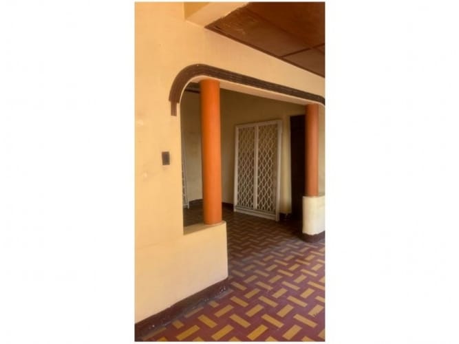 Casa de 5 alcobas en venta en Laureles, Medellín, 331 m² · foto 5 de 15