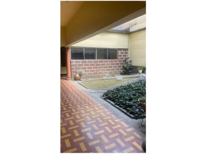 Casa de 5 alcobas en venta en Laureles, Medellín, 331 m² · foto 6 de 15
