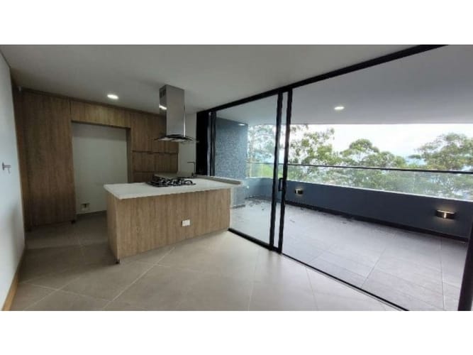Apartamento de 3 alcobas en venta en Las Palmas, Medellín, 100 m² · foto 9 de 20