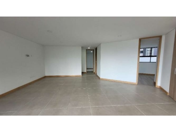 Apartamento de 3 alcobas en venta en Las Palmas, Medellín, 100 m² · foto 10 de 20
