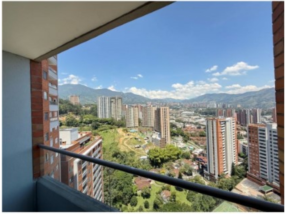 Apartamento de 3 alcobas en venta en Sabaneta Real, Sabaneta, 72 m² · foto 2 de 15