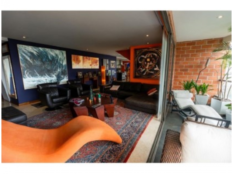 Apartamento de 4 alcobas en venta en San Lucas, Medellín, 387 m² · foto 5 de 16