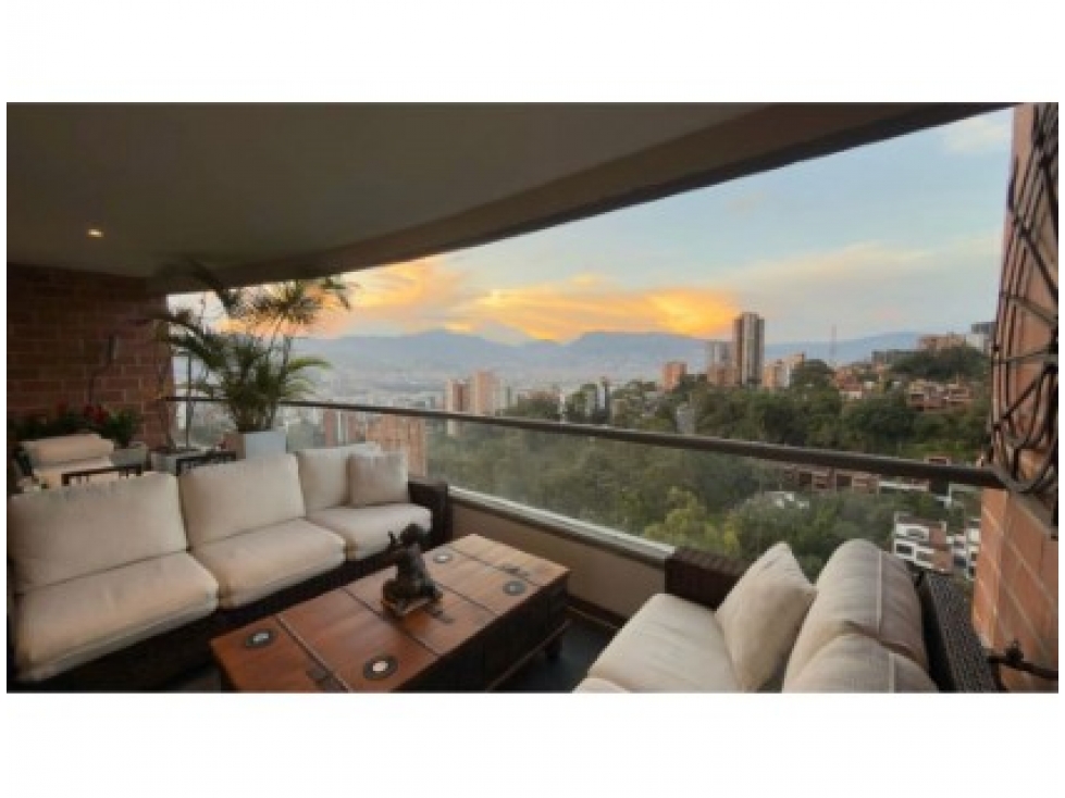Apartamento de 4 alcobas en venta en San Lucas, Medellín, 387 m² · foto 7 de 16