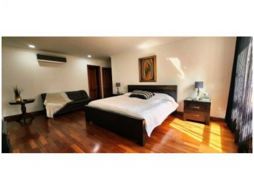 Apartamento en venta en El Poblado, Medellín · foto 15 de 18